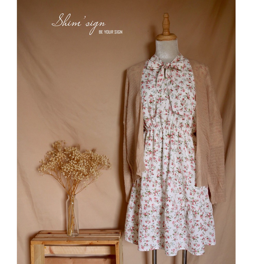 Áo khoác cardigan mỏng len