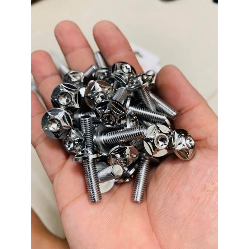 Cặp Nẹp sườn Satria - Raider Titan " kèm óc titan hoặc salaya "