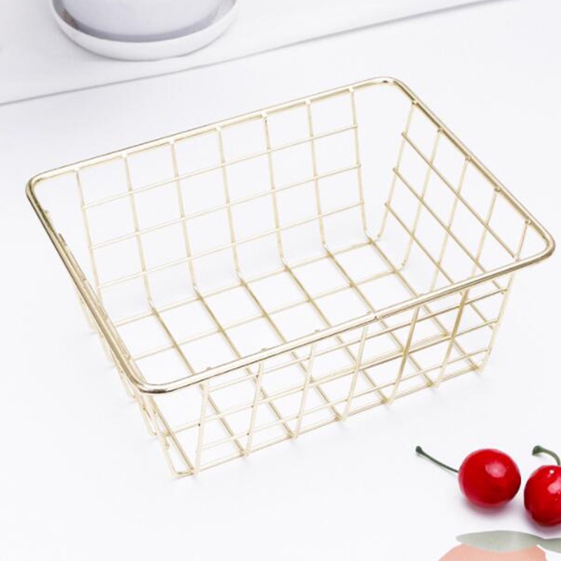Set 2 Giỏ Đựng Đồ Bằng Dây Mạ Vàng Trang Trí Nhà Bếp