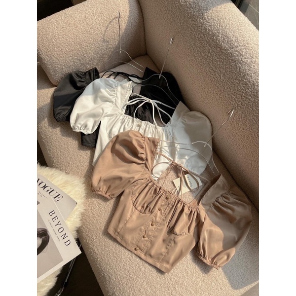 Áo croptop tay phồng nơ lưng