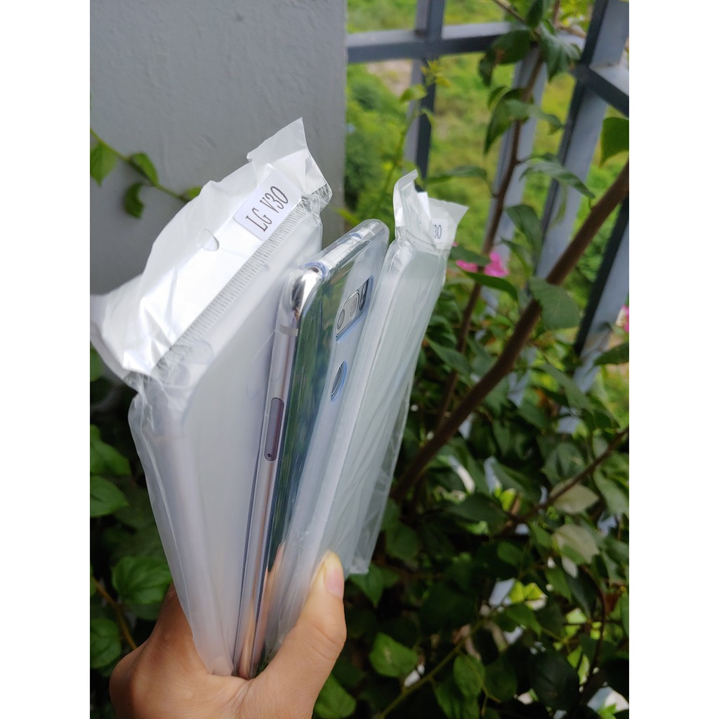 Bộ 3 ốp lưng silicon LGV30