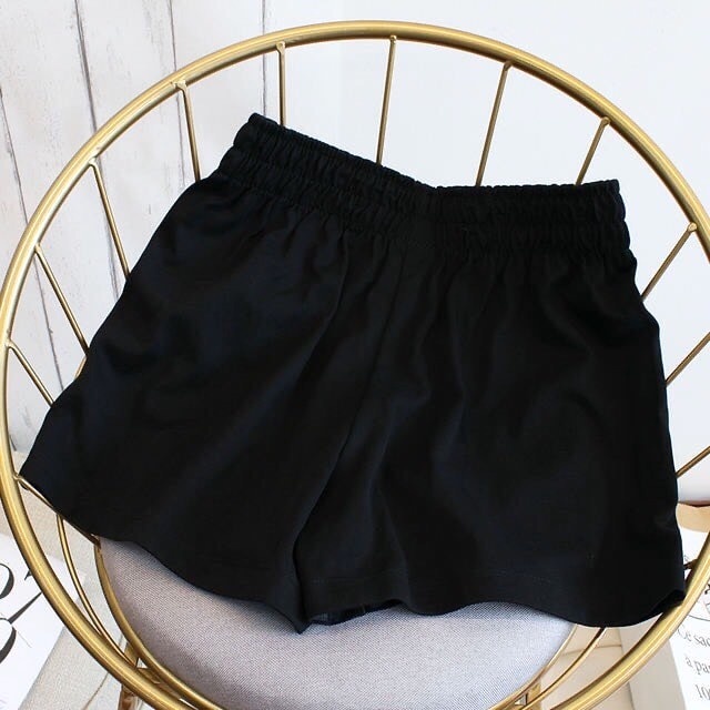 Quần Short Cotton Thêu Chữ Nhỏ Shorts đùi ống rộng, sooc cạp chun màu trắng đen, sọt ngắn Ulzzang -  𝙆𝙖𝙧𝙤𝙨𝙝𝙤𝙥