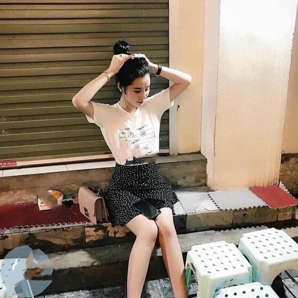 Chân váy chấm bi nhún tầng cạp chun tôn dáng chất voan nhẹ có quần bảo vệ - chân váy dáng A tiểu thư tôn dáng | BigBuy360 - bigbuy360.vn