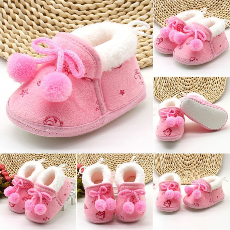 Giày đế mềm phối lông phong cách đáng yêu thoải mái cho bé tập đi
