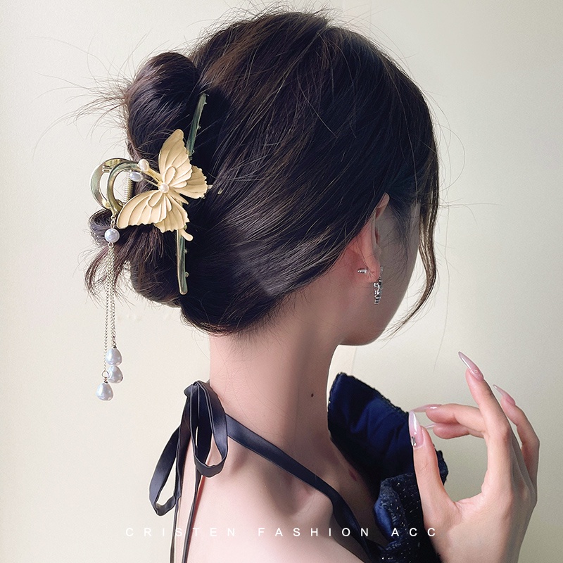 Kẹp Tóc Hình Cánh Bướm Phối Ngọc Trai Tua Rua Thời Trang 2023