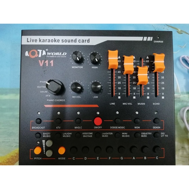 Sound card thu âm livestream V11 Aqta kèm dây kết nối bh 6 tháng