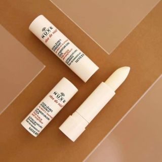 Son dưỡng Nuxe pháp