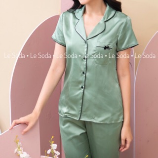 Pyjamas lụa satin quần dài áo cộc tay xanh green