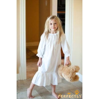 Váy ngủ dài tay phối bèo phong cách công chúa cho bé gái