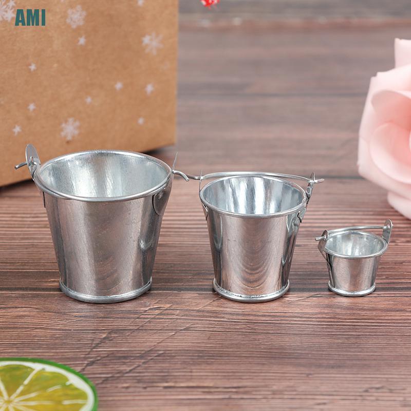 Xô kim loại mini trang trí nhà búp bê tỉ lệ 1: 12 1 / 6