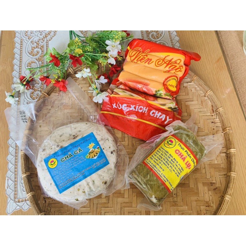 COMBO 2 CHẢ VÀ 1 XÚC XÍCH/ chỉ bán tại HCM