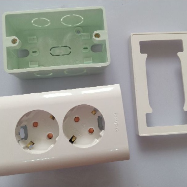 Ô cắm điện âm tường hàn quốc lắp trên đế sino