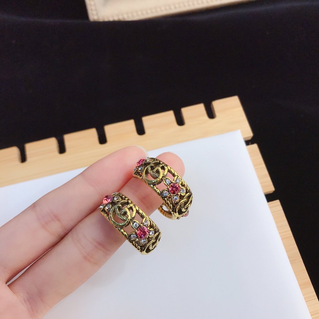 Khuyên tai đính đá mạ bạc 925 thiết kế thời trang cho nữ