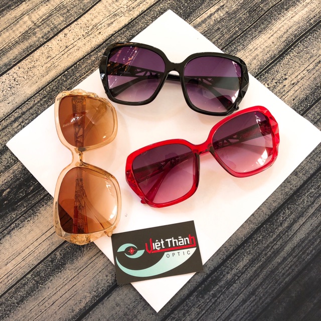 Kính chống nắng form vuông nữ thời trang giá sỉ