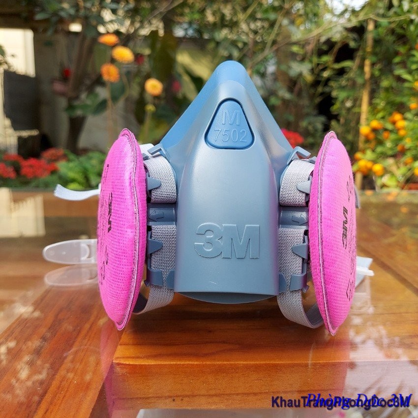 Khẩu Trang Chống Khói Bụi hàn Xì 3M 7502,Mặt Nạ Chống Độc 3M Chống Bụi Mịn Nhà Máy Đeo Nhẹ Nhàng Dễ Thở