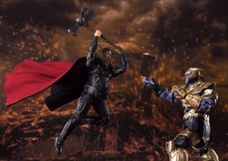 Mô hình Thor béo Endgame Marvel SHF
