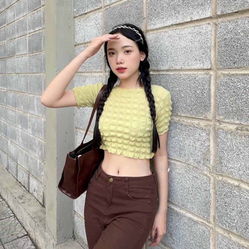 Áo cổ vuông dáng ngắn croptop vải xốp nổi 3 màu hot hit | BigBuy360 - bigbuy360.vn