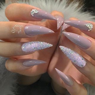 HẠT TRỨNG CÁ MIX ĐÁ RẮC MÓNG