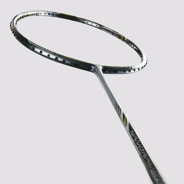 Vợt cầu lông YONEX NANORAY NR900 làm từ carbon cao cấp