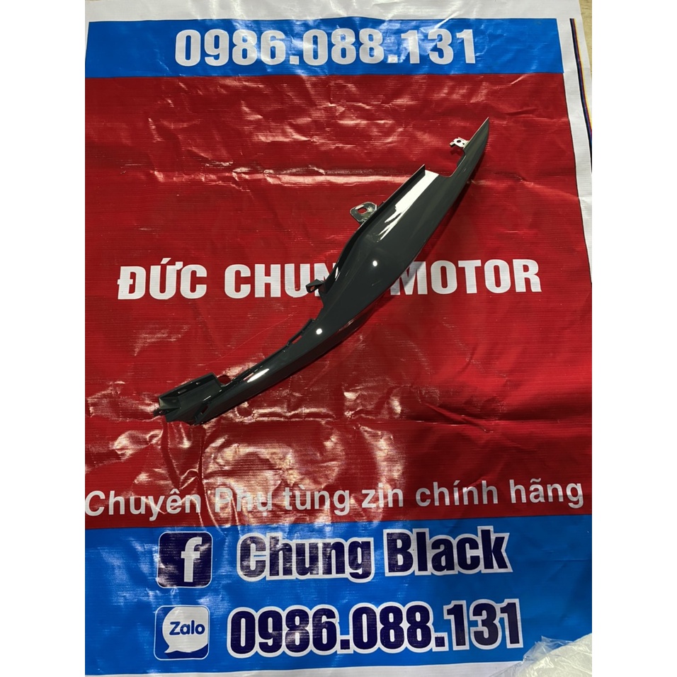Sườn sau trái xám xi măng ex155 2022 zin chính hãng