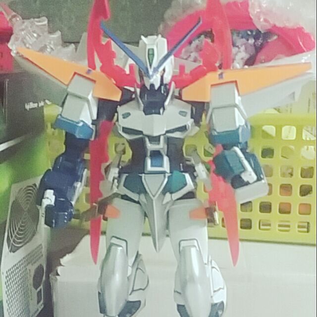 Mô hình gundam 1/100 Astray Blue frame