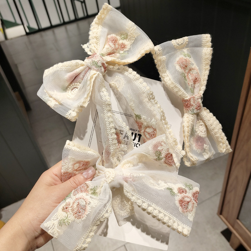 Kẹp Tóc Hình Hoa Hồng Xinh Xắn Dành Cho Nữ