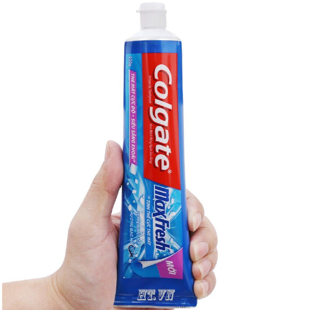 Kem Đánh Răng Colgate Maxfresh Hương Bạc Hà/ Trà Xanh/ Tinh Chất Than Tre Tuýp 200g