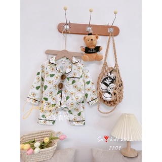 vải thô mặt lụa hình quả bơ xanh