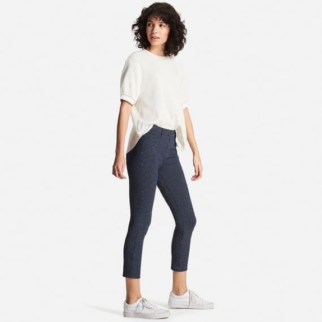 Quần legging lửng Uniqlo | BigBuy360 - bigbuy360.vn
