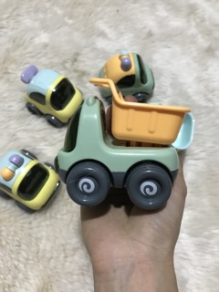 Oto đồ chơi cho bé phong cách Hàn Quốc có cót a0048