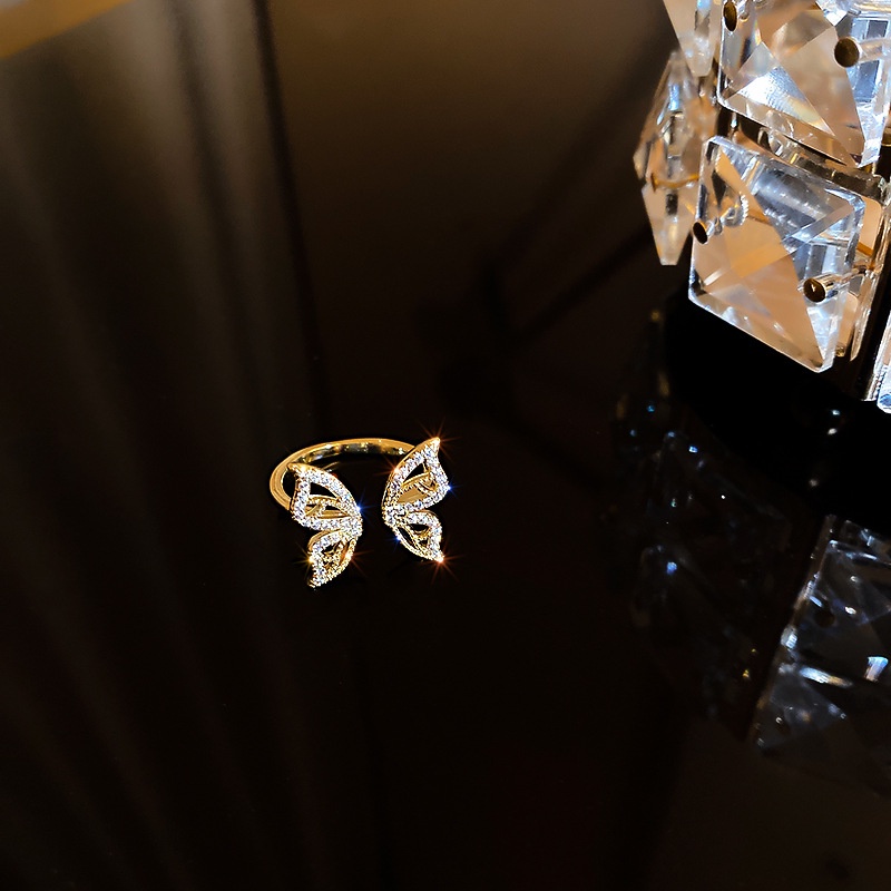 OIMG  Nhẫn Hở Hình Bướm Đính Đá Zircon
