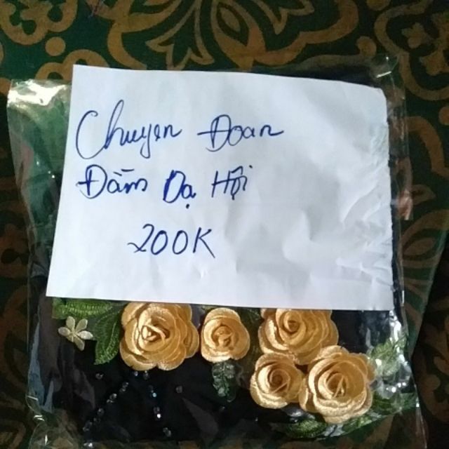 Đầm dạ hội
