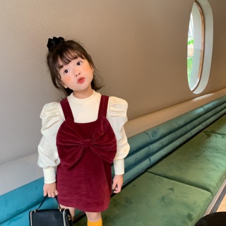 Yếm nhung nơ ngực cho bé