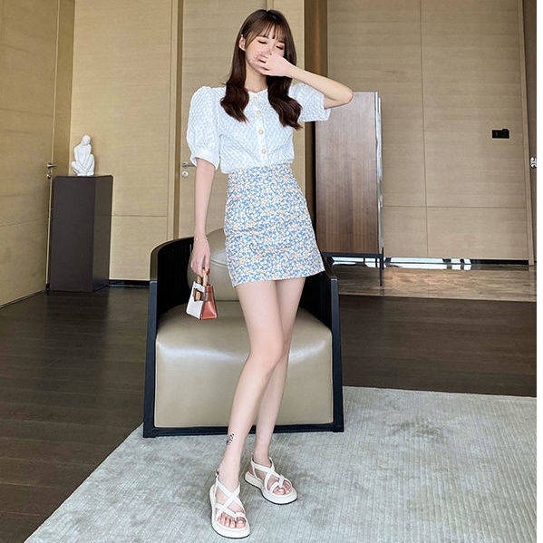 Dép xăng đan Giày Sandal Đế Mềm Chống Trượt Thiết Kế Dày Dặn Năng Động Thời Trang