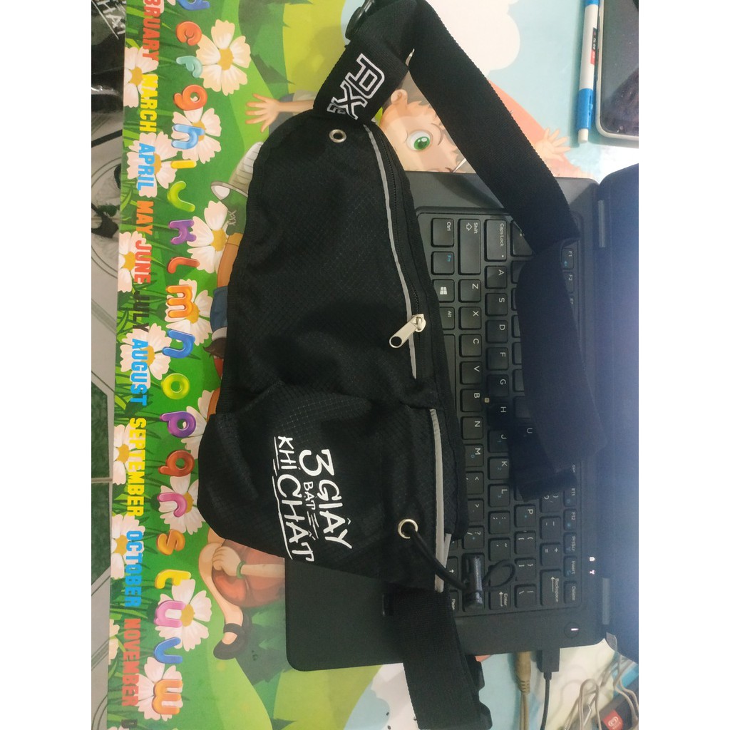 Túi đeo ngang bụng thể thao.