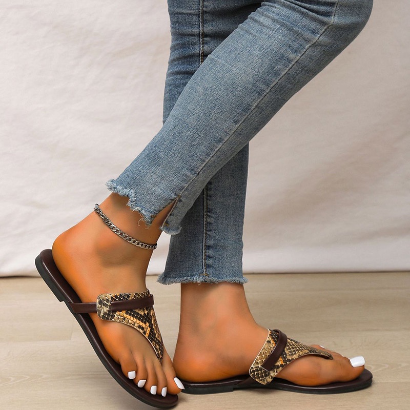 Dép đế bằng IELGY họa tiết da rắn thời trang cho nữ