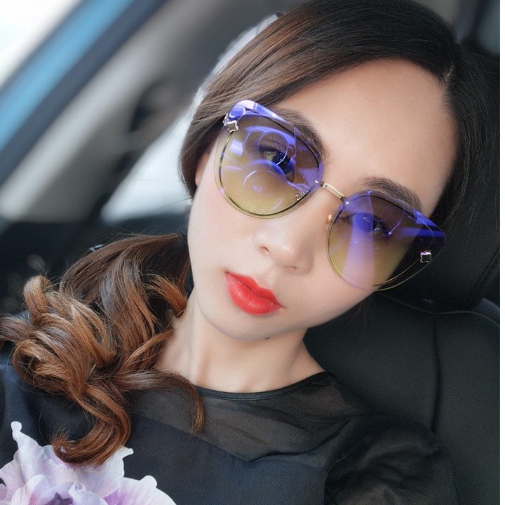 Kính mát mắt mèo phong cách retro