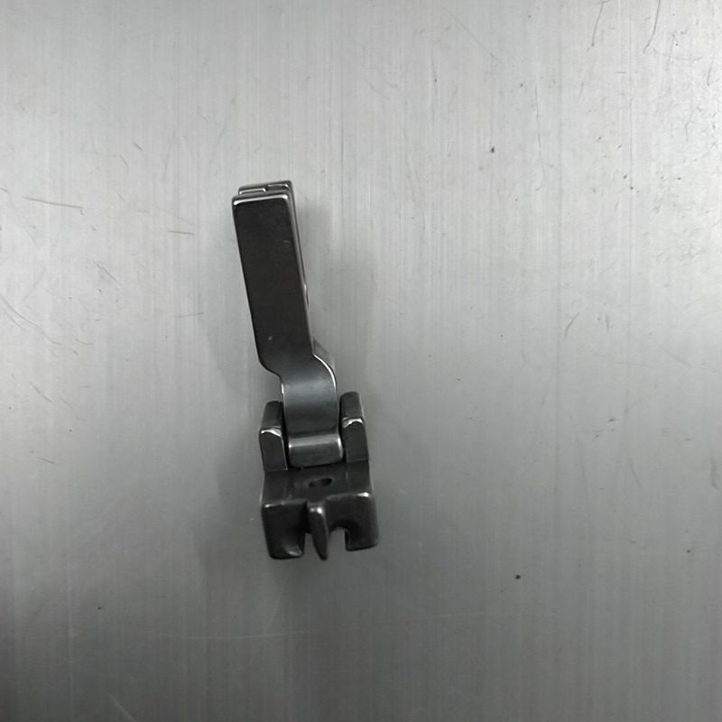 Chân vịt tra khoá giọt lệ S518NS