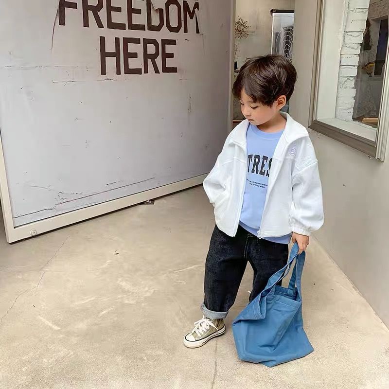 Áo khoác cardigan dáng rộng phong cách Hàn Quốc dễ phối đồ cho bé