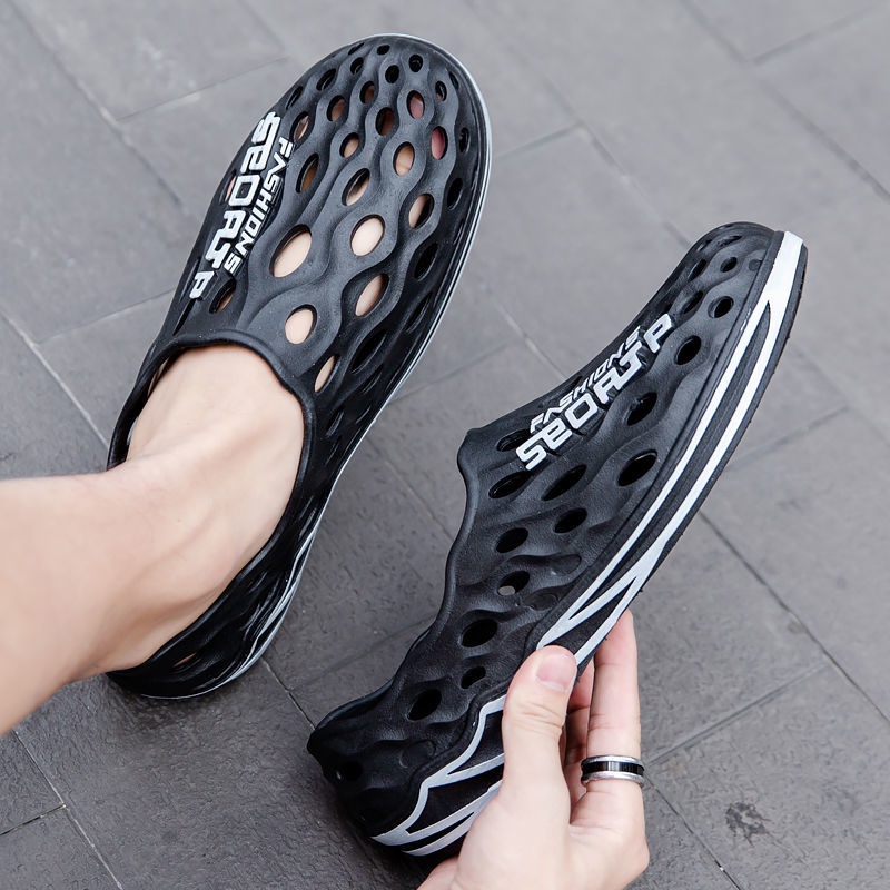 Xăng đan đế mềm chống trượt thiết kế đục lỗ thoáng khí thời trang mùa hè cho nam
