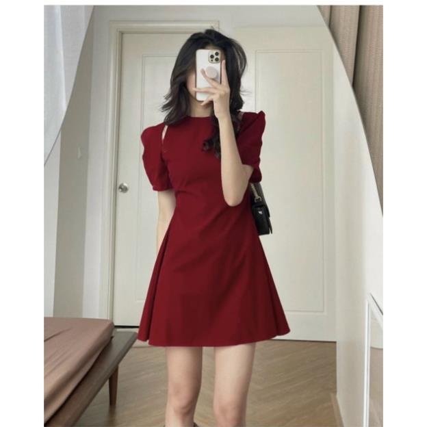 Váy Nhung Đỏ SONAITI, Đầm đỏ dự tiệc Cổ Tròn Tay Bồng Mặc Đi Chơi Tết Dáng Chữ A Đẹp Thời Trang Có Size S M L | BigBuy360 - bigbuy360.vn