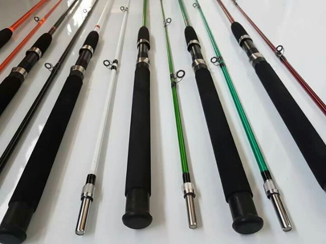 Cần câu 2 khúc đặc màu