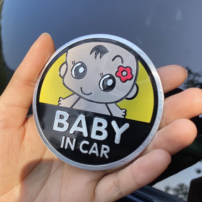 Tem Dán/ Decal Sticker Baby in Car/ Mama In Car Dán Ô Tô/ Xe Hơi Để Cảnh Báo, Chất Liệu Nhôm Dập Nổi [Hàng Loại Tốt]