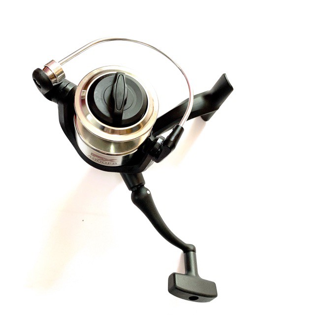 máy câu cá FX 4000 loại 1 máy tải cá 10kg quay êm và rất nhẹ y hình giá rẻ giảm giá sele y hình