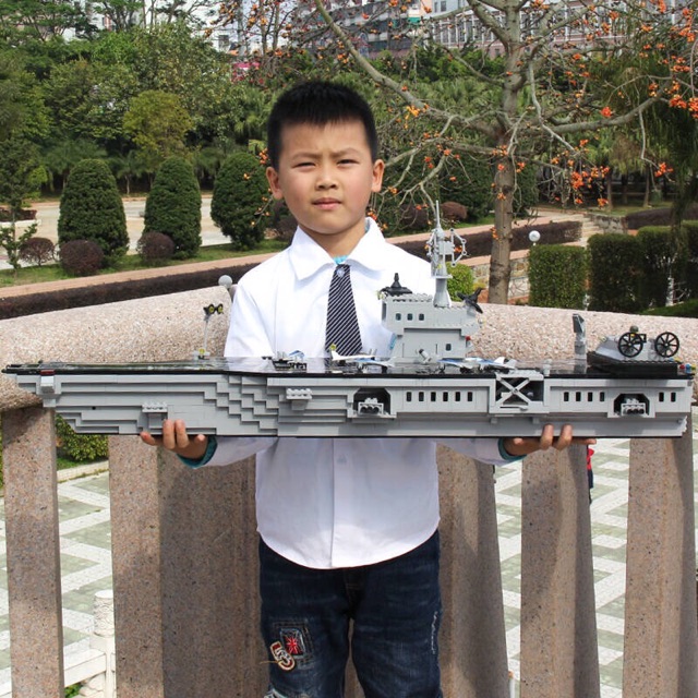 Lắp Ráp Enlighten QMan 113 Tàu Sân Bay Aircraft Carrier Dài 92cm
