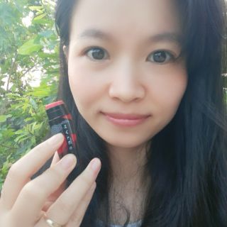 Son dưỡng môi Kanebo Kate
