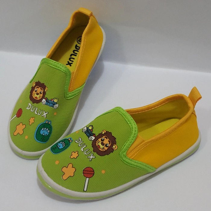 Mã 433 ✔Tin tưởng sự tin cậy✔ Giày Slip On Canvas Cho Bé Từ 2-5 Tuổi S25-30