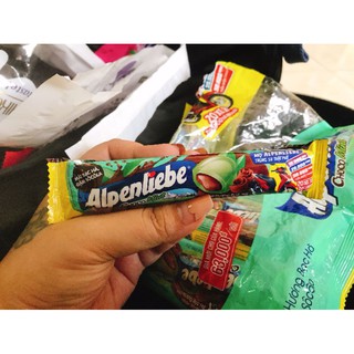 Kẹo Alpenlibe Choco mint dạng thoi