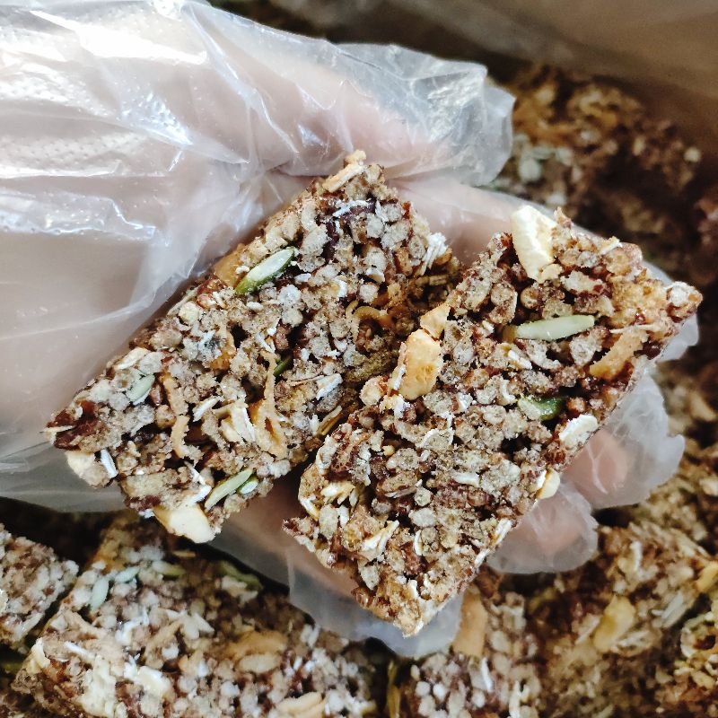 Thanh Gạo Lức Hạt &amp; Dừa Sấy Giòn 250gr