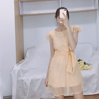 Váy vàng thắt nơ siêu xinh